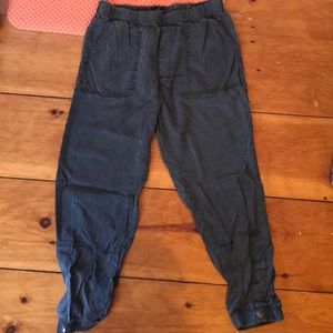 Lightweight cargo pants